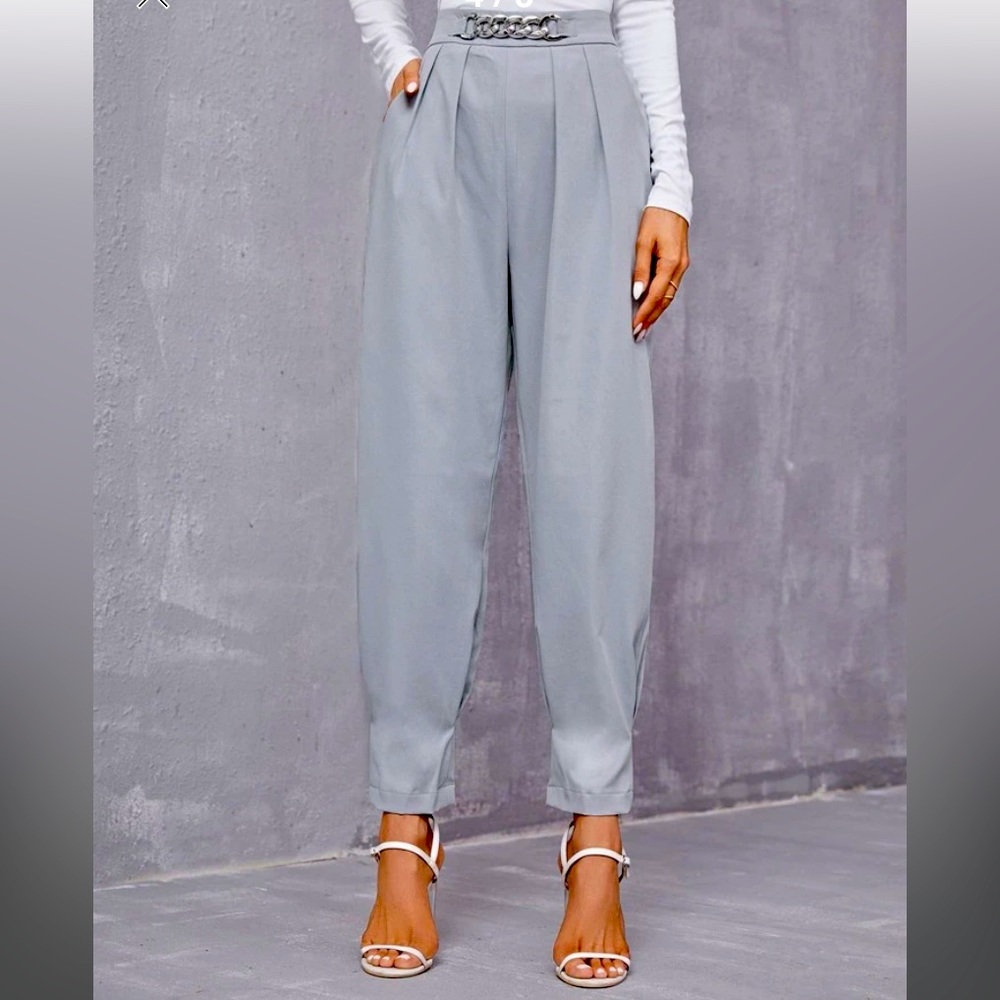 NWOT: High Waisted Grey Pleated Trousers